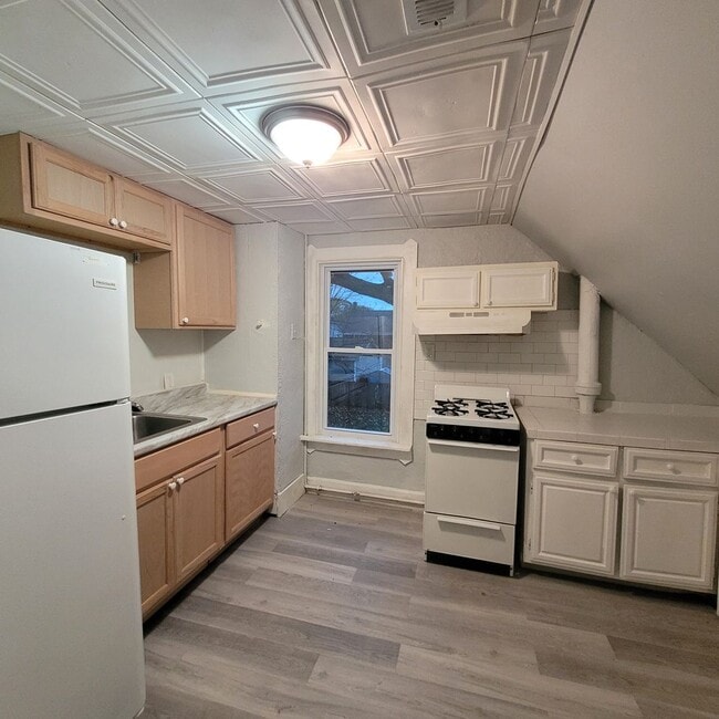 2049 W 95th St Unit Up