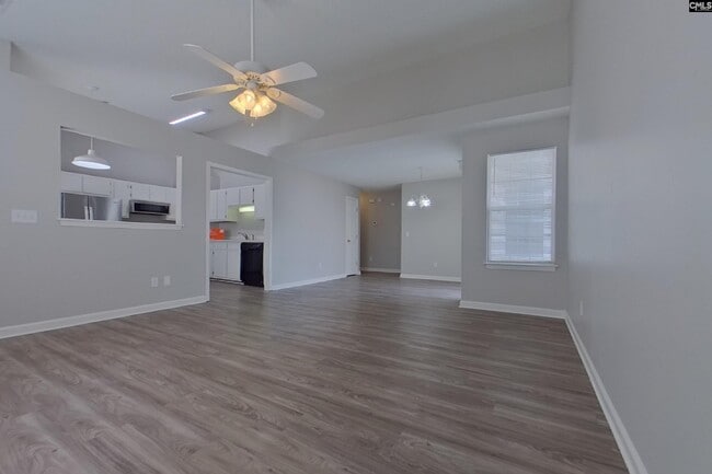 1306 May Oak Cir