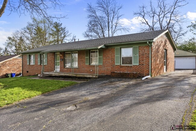 Building Photo - 1036 Whitehall Pl