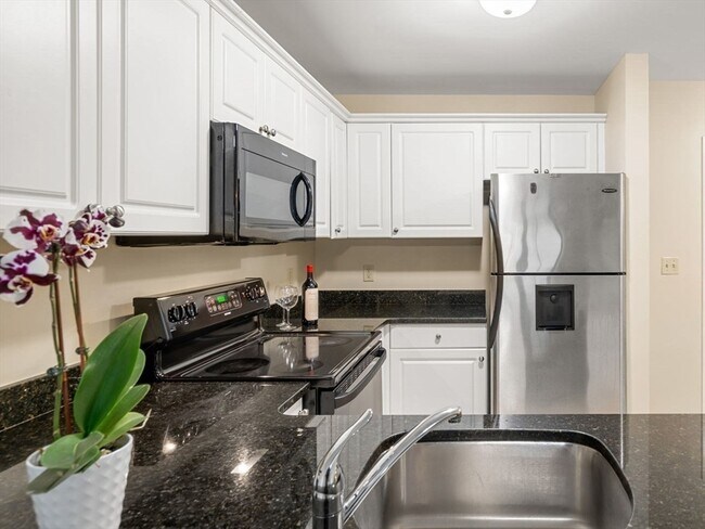 Photo - 17 Florence St Unit #302