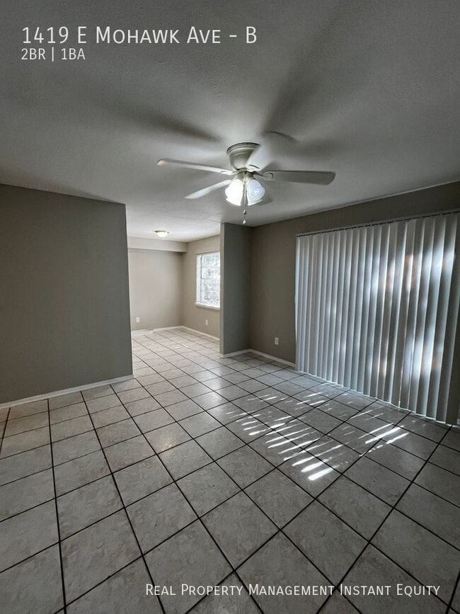 Photo - 1419 E Mohawk Ave Unidad B