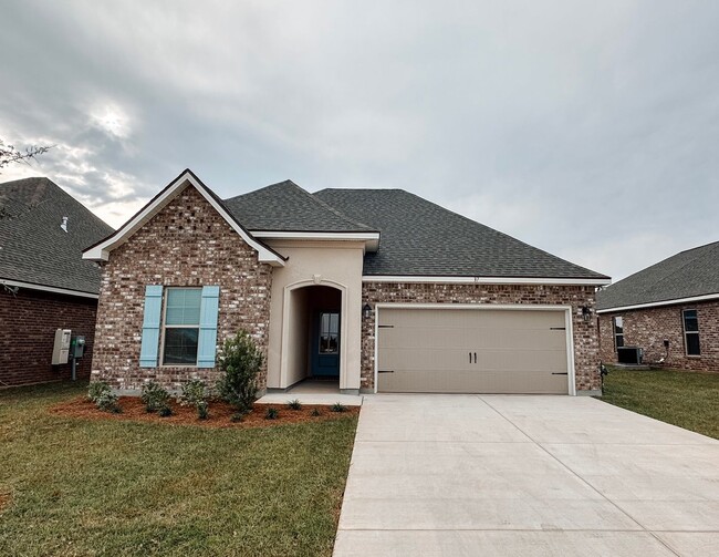 Building Photo - 3/2 House in The Bluffs at Lafayette