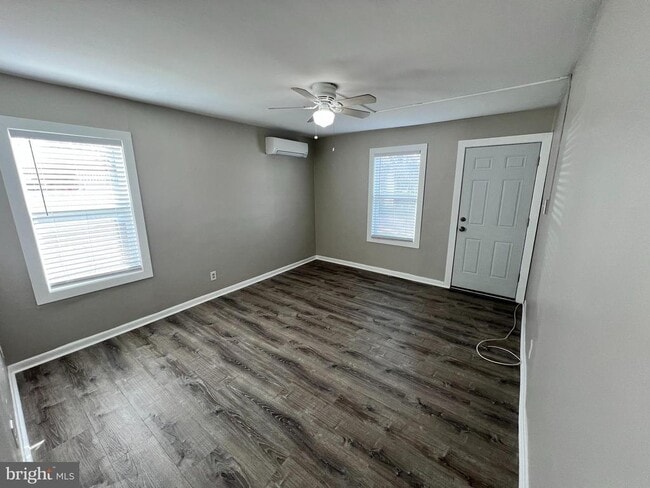 Photo - 220 Delsea Dr Unit 1R