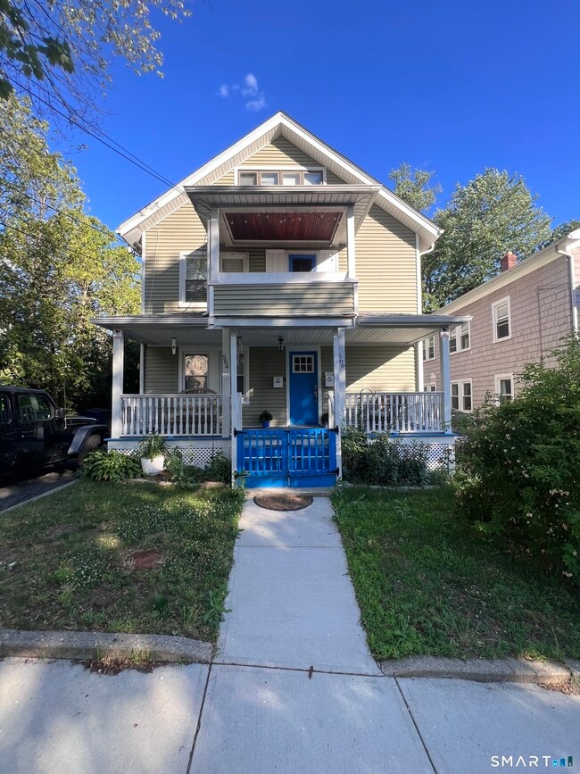 Photo - 564 Midland St