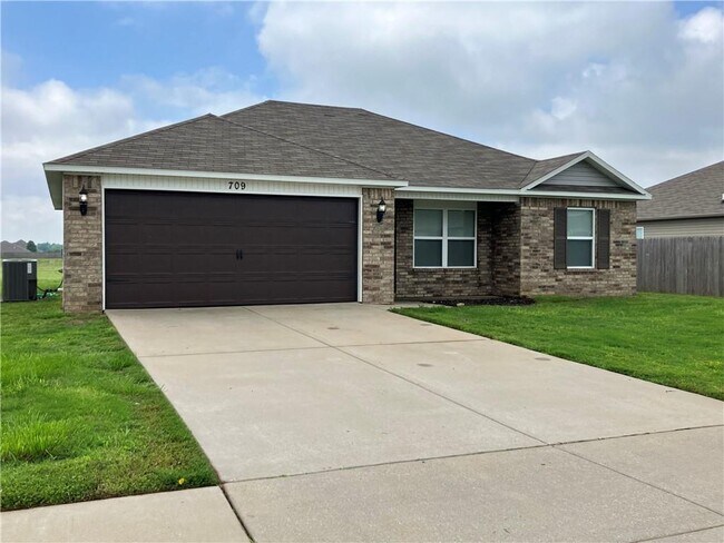 Photo - 709 NW 67th Ave