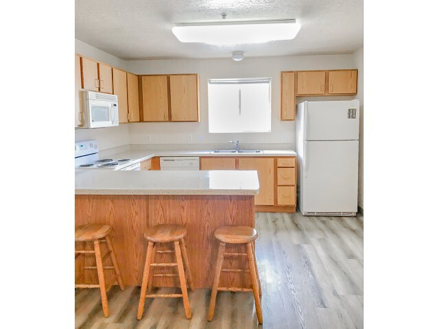 Photo - Village on the Parkway