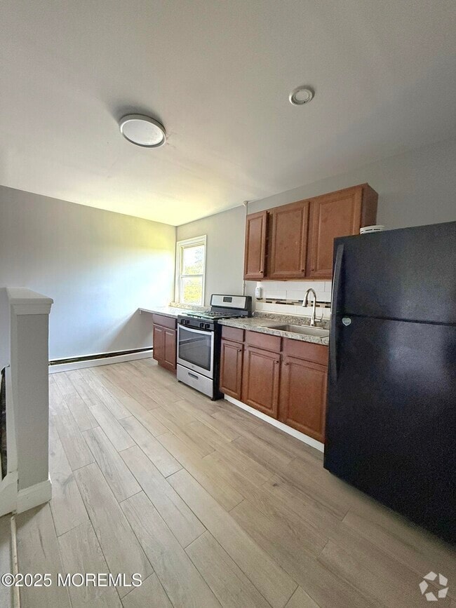 Building Photo - 152 Long Branch Ave Rental