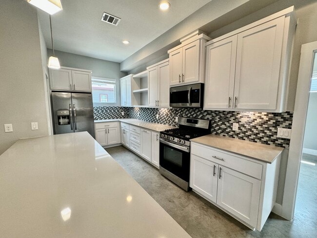 Photo - 6911 Meador Ave
