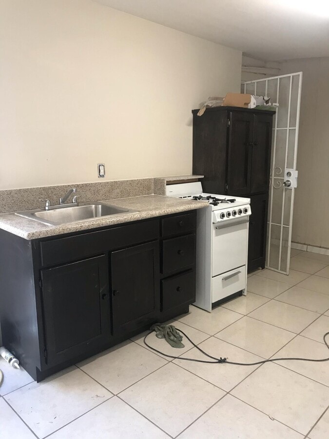 Photo - 1781 N Stanton Plz