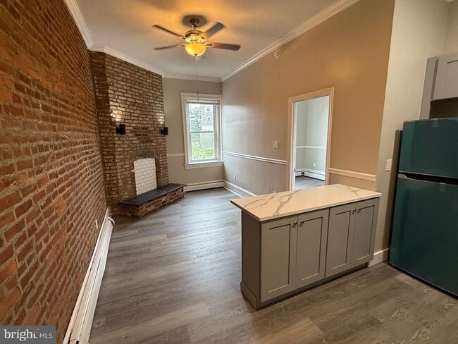 Building Photo - 6632 Germantown Ave Unit 201