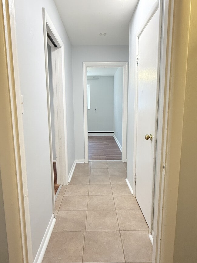 Photo - 1590 Ouellette Ave Unit 102