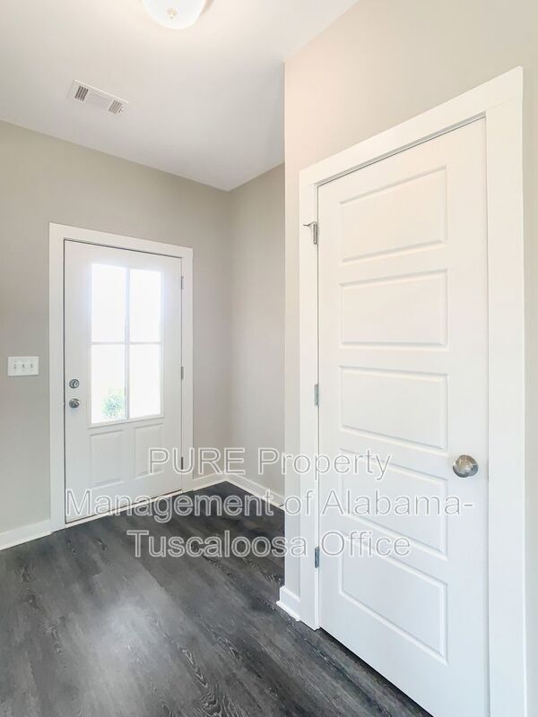 Photo - 14421 Chase Dr