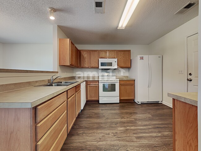 Photo - 3550 Galaxy Rd