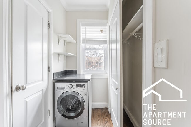 Photo - 646.5 W Roscoe St Unit 2S