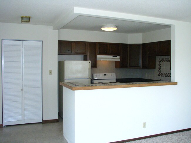 Photo - Fairlawn Flats