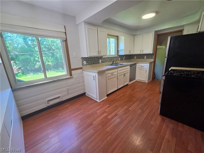 Photo - 2536 Claver Rd