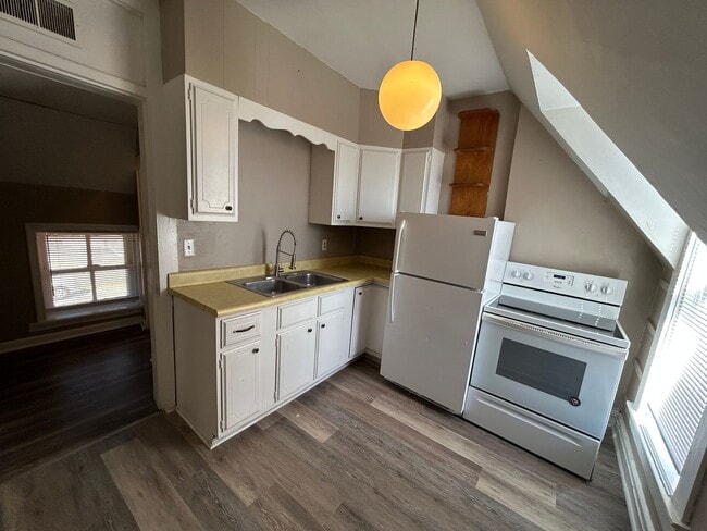 Photo - 1136 State St Unidad 1136 1/2 State