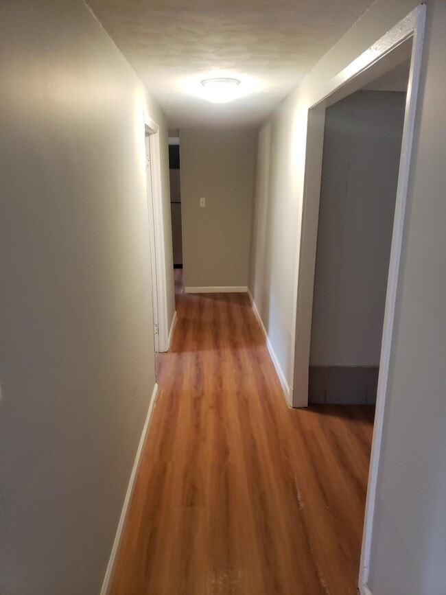 Photo - Pinewood (3217) Unit 1