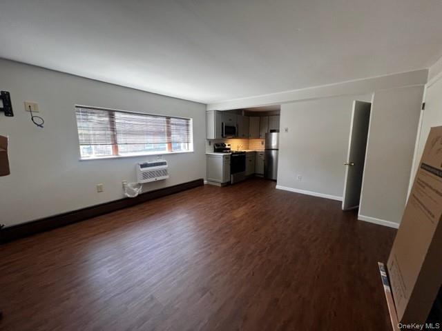 Photo - 15 Orange Ave Unidad #2