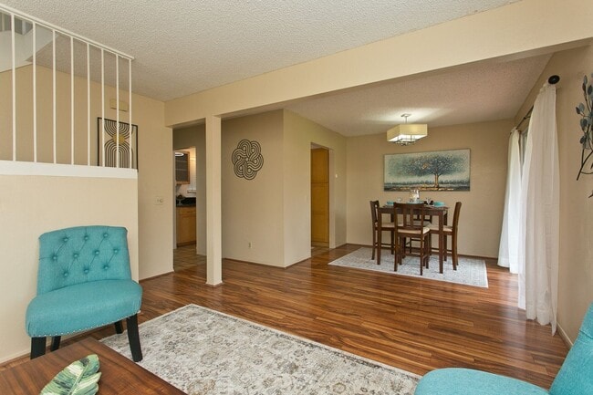 Photo - Beautiful 3 bedroom 1 1/2 bath townhome in Pearl City w/2 parking side by side
