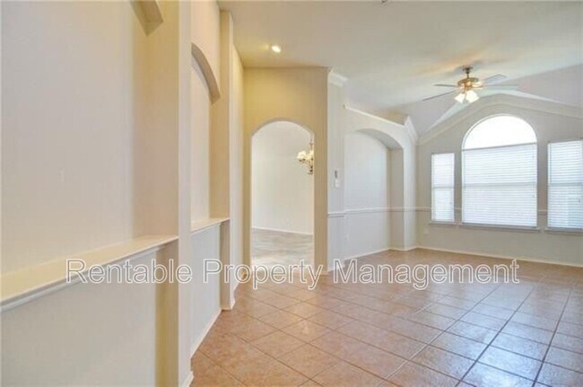 Photo - 4948 Sunset Ridge Dr