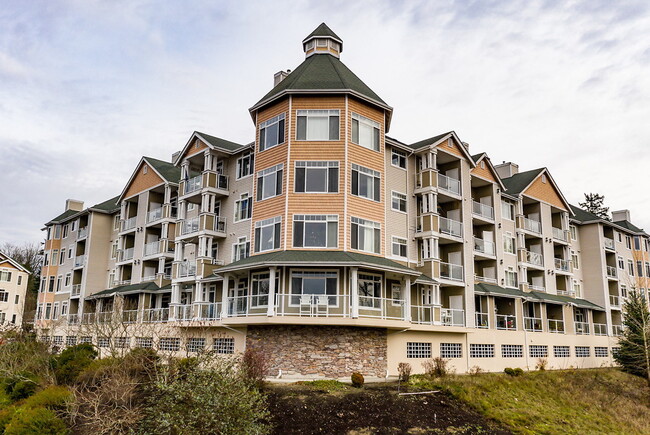 Photo - Pinnacle on Lake Washington Apartments