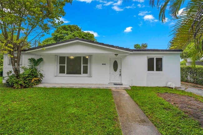 Building Photo - 9441 SW 27th Dr
