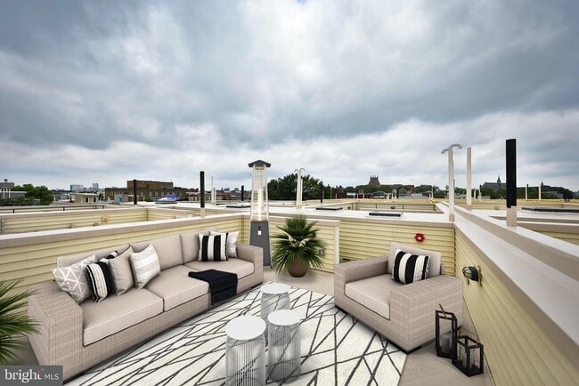 Building Photo - 2608 Braddock St Unit 3