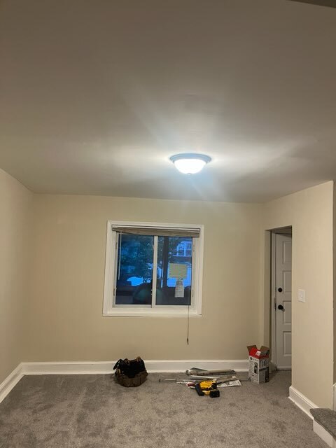 Photo - 3426 Baker St NE