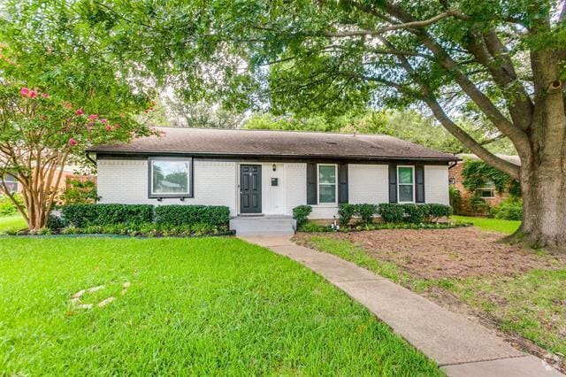 Building Photo - 1008 Glen Cove Dr Rental