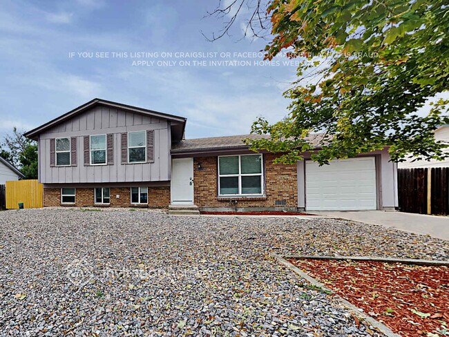 Building Photo - 2557 S Memphis Way