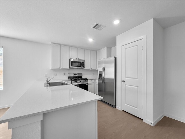 Photo - 2611 American Ruby Dr