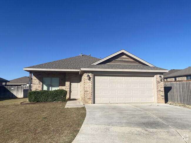 Building Photo - Wonderful 3/2/2 in a Cul-de-sac!! Rental