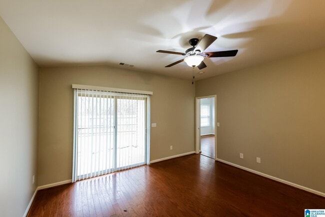 Photo - 6551 Cathwick Way