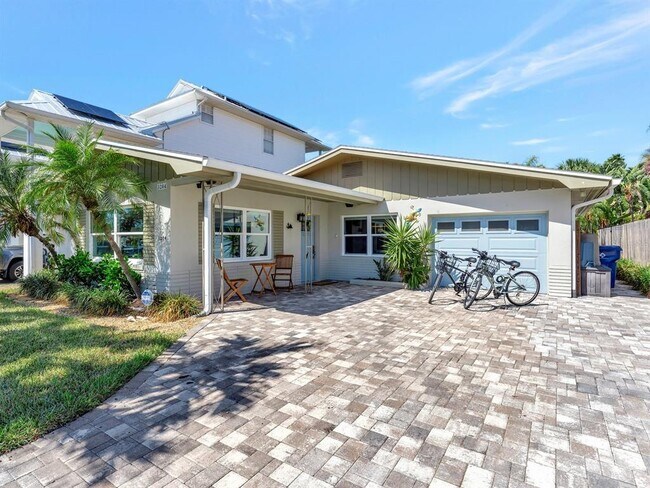 Photo - 3204 S Maritana Dr Casa