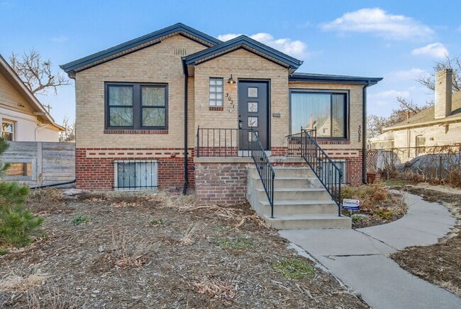 Building Photo - 3021 Columbine St