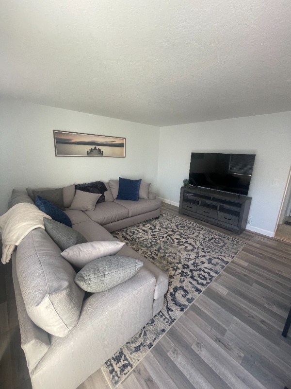 Photo - 13800 York St