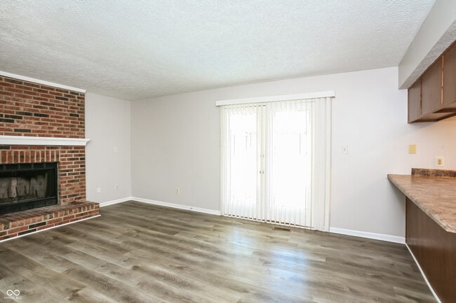 Photo - 6127 Terrytown Pkwy