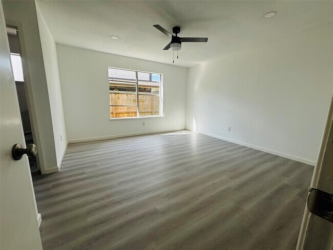 Photo - 16246 Los Altos Dr