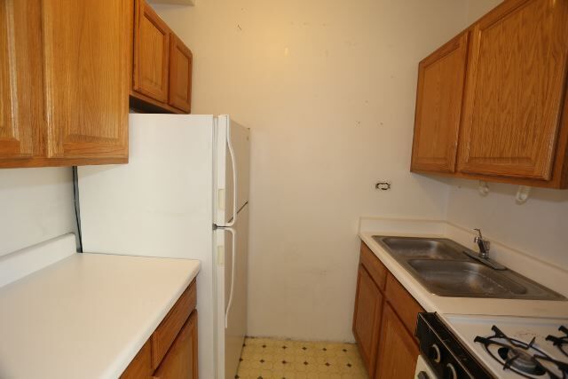 Photo - 716 W Belmont Unit 402