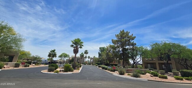 Building Photo - 17031 E El Lago Blvd Unit 1122