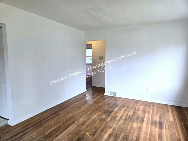 Photo - 826 W Pearl St