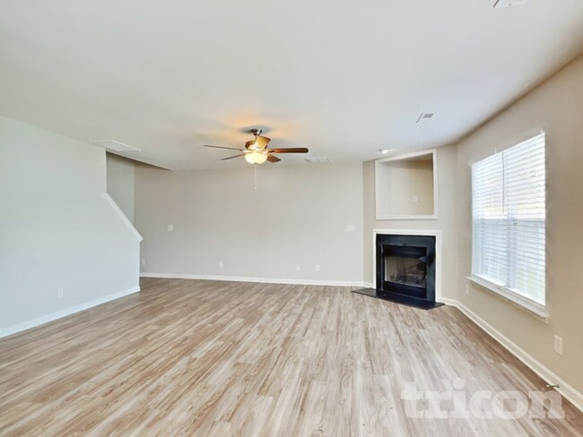 Photo - 1011 Ronald Rd