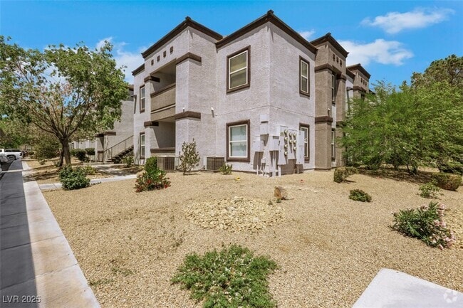 Building Photo - 7255 W Sunset Rd Unit 2124 Rental