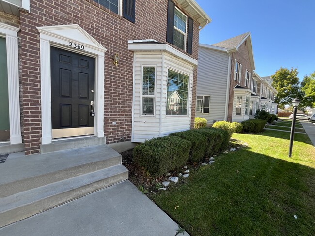 Building Photo - 2369 W 510 N Unit 2369