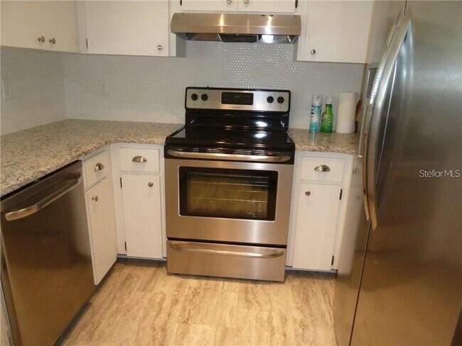 Photo - 212 Caryl Way Unit 212