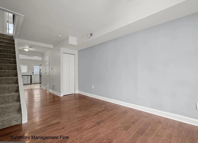 Photo - 805 S Decker Ave