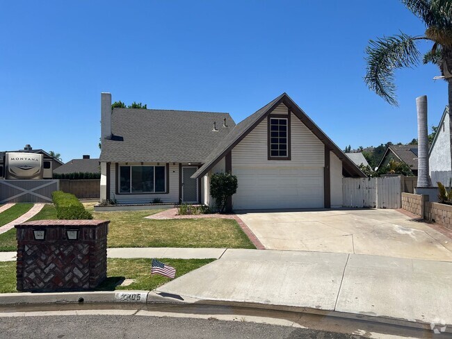 Building Photo - Adorable 3 Bed 2 Bath Home in Anaheim Hills