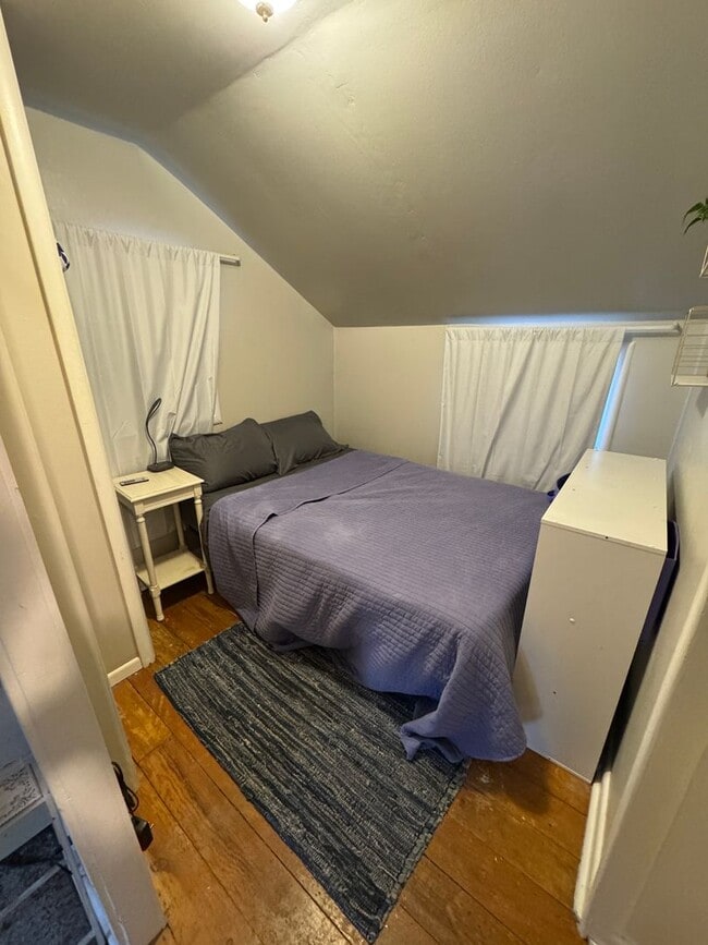 Photo - 1513 1st St W Unidad 2