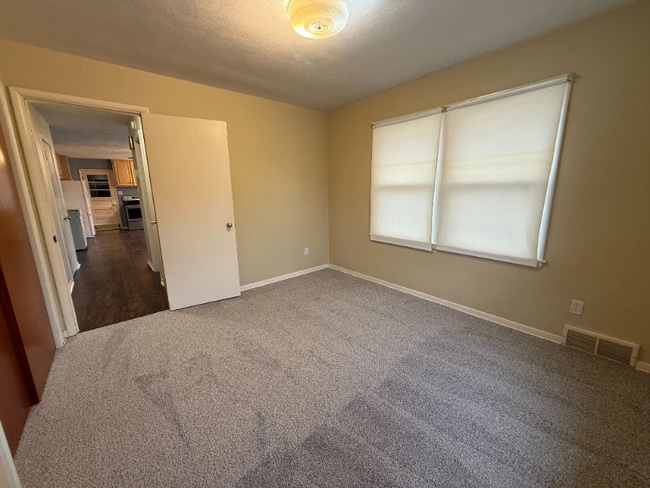 Photo - 221 S Thomas St